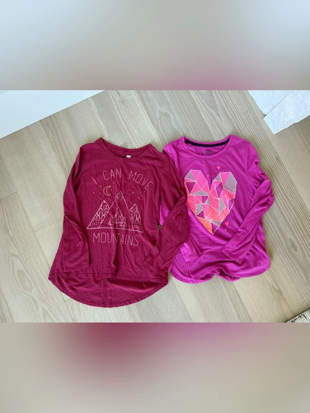 Old Navy Girls' Long Sleeve Burgundy & Magenta Graphic Tees